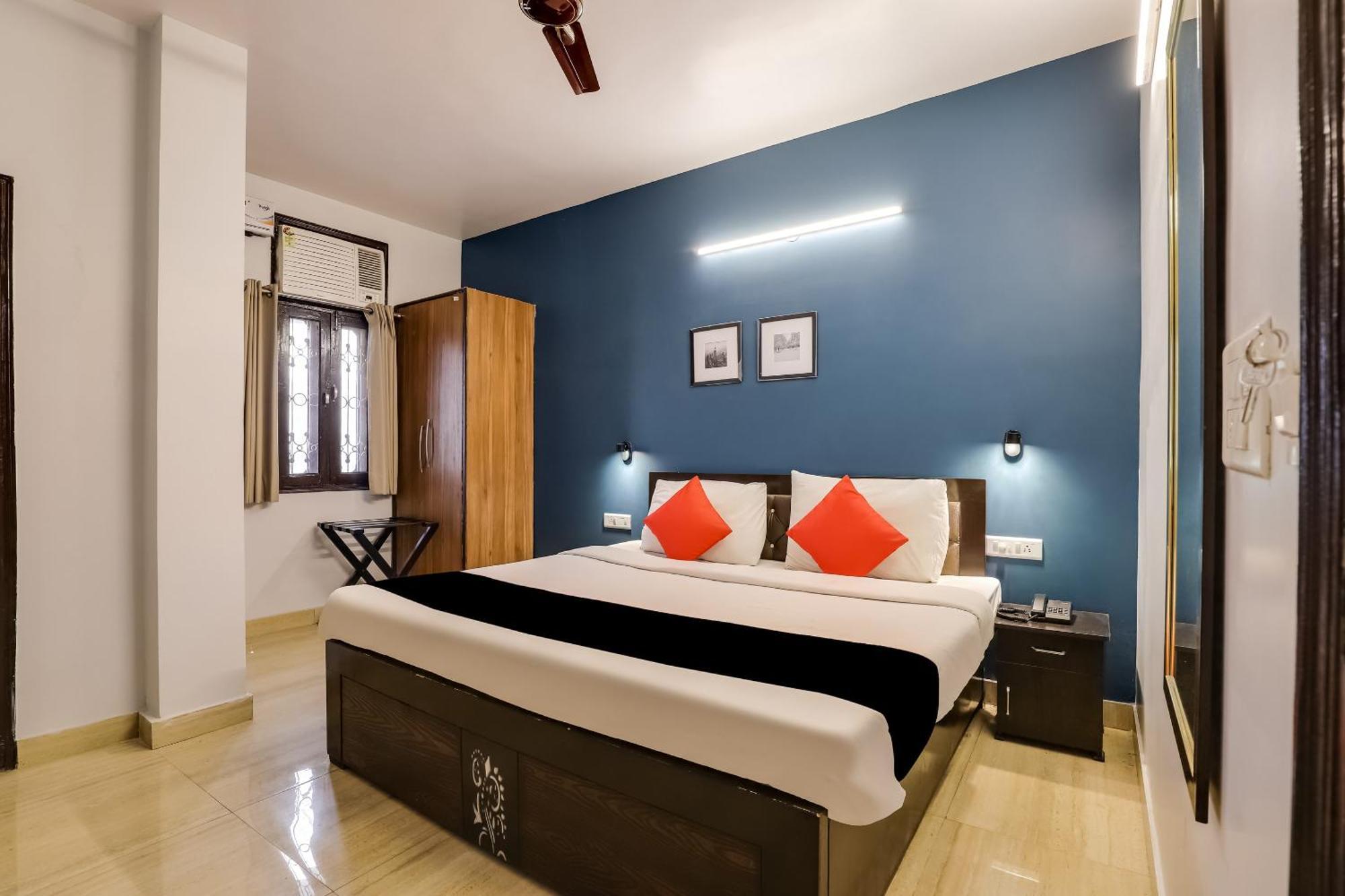 Collection O 71756 Hotel Silver Arrow Near Pacific Mall Tagore Garden دلهي المظهر الخارجي الصورة